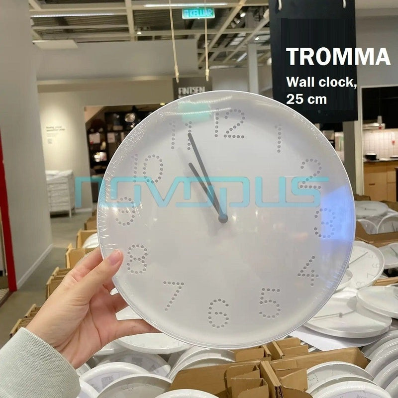 Minimalist Wall Clock 25cm (White) image 0